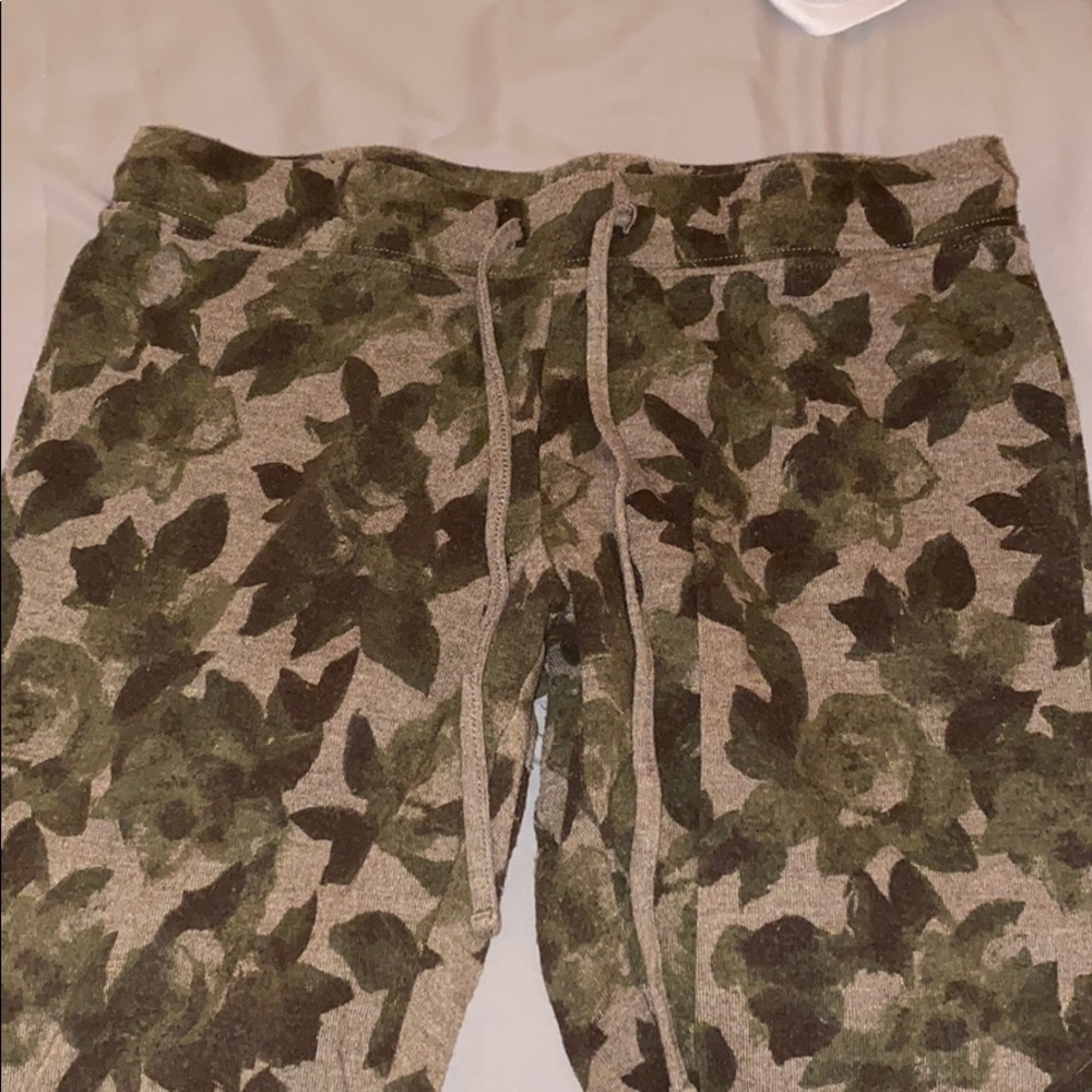 XHILARATION ARMY GREEN FLORAL PJ PANTS